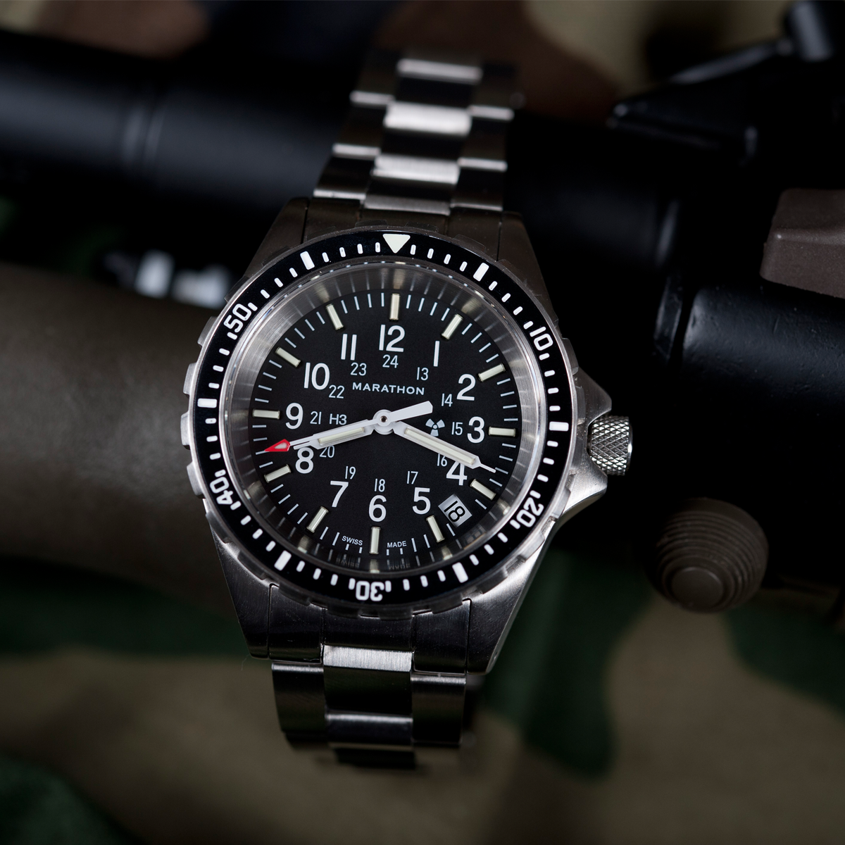 36mm Medium Diver's Quartz (MSAR Quartz) with Stainless Steel Bracelet