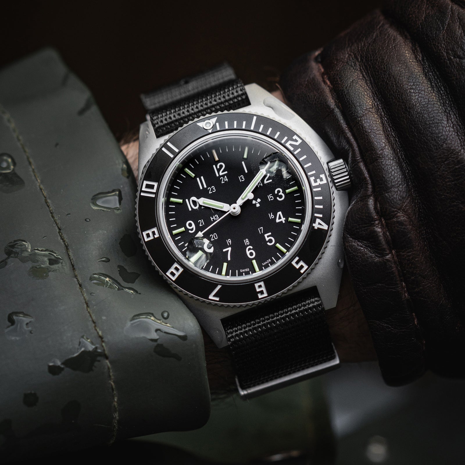 41mm Steel Navigator (SSNAV) on Nylon DEFSTAN