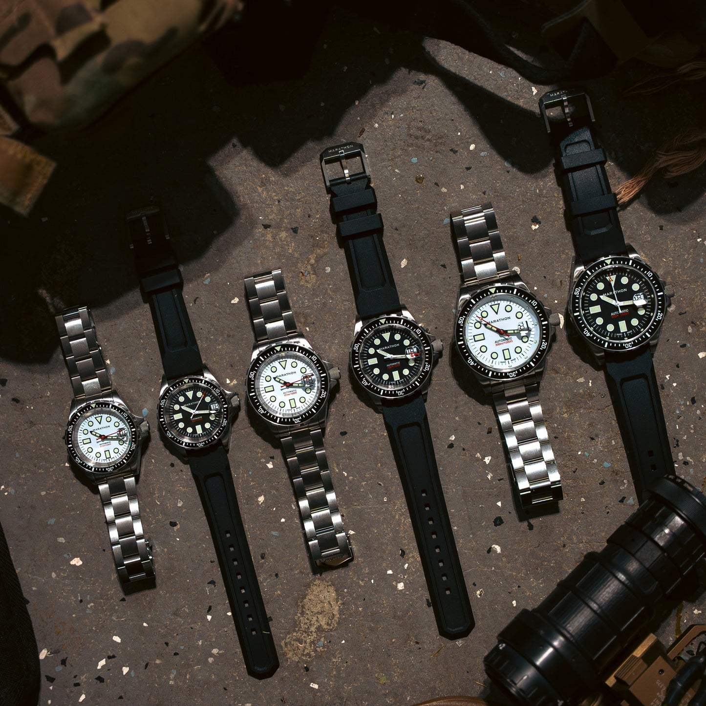 36mm Arctic Original SAR w/ Date on 3-Piece Rubber Strap Kit (OSAR-D)