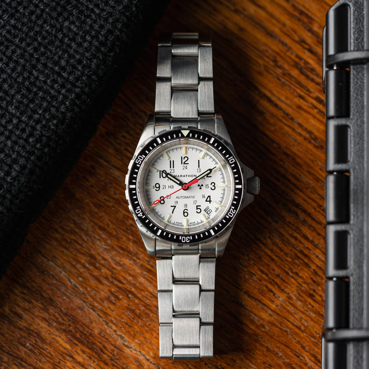 36mm Arctic Edition Medium Diver's Automatic (MSAR Auto) with Stainless Steel Bracelet