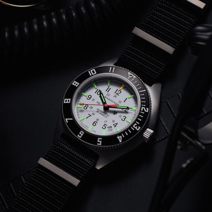 41mm Arctic Steel Navigator w/ Date Automatic (Arctic SSNAV-D Auto) on Nylon DEFSTAN