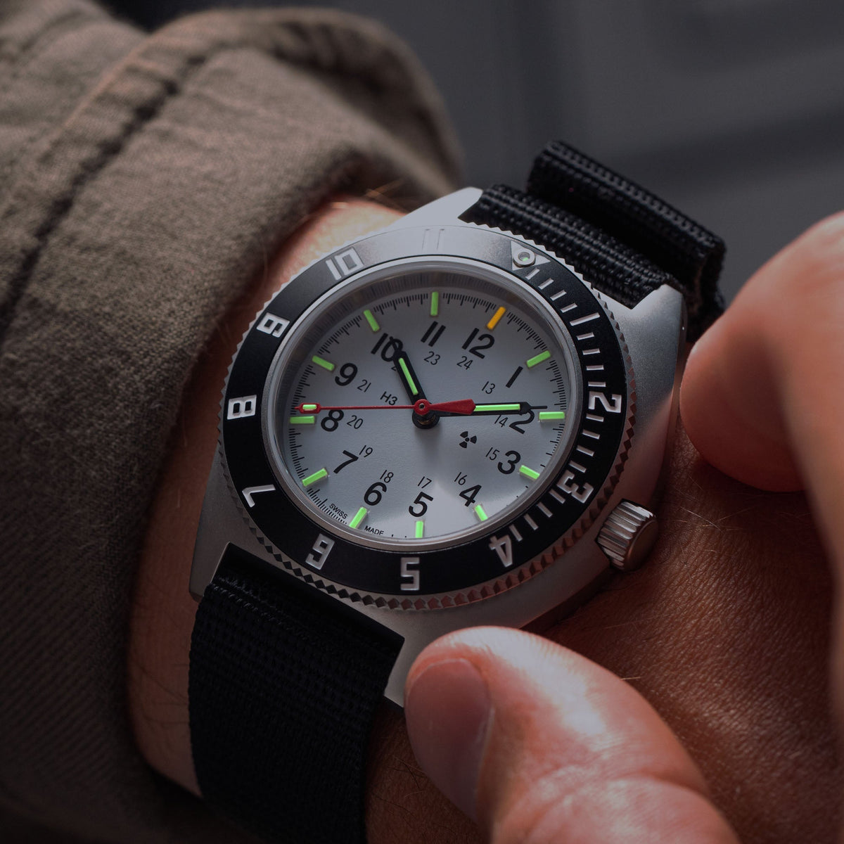 41mm Arctic Steel Navigator Automatic (Arctic SSNAV Auto) on Ballistic Nylon