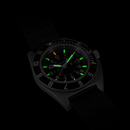 41mm Steel Navigator w/ Date (SSNAV-D) on Ballistic Nylon