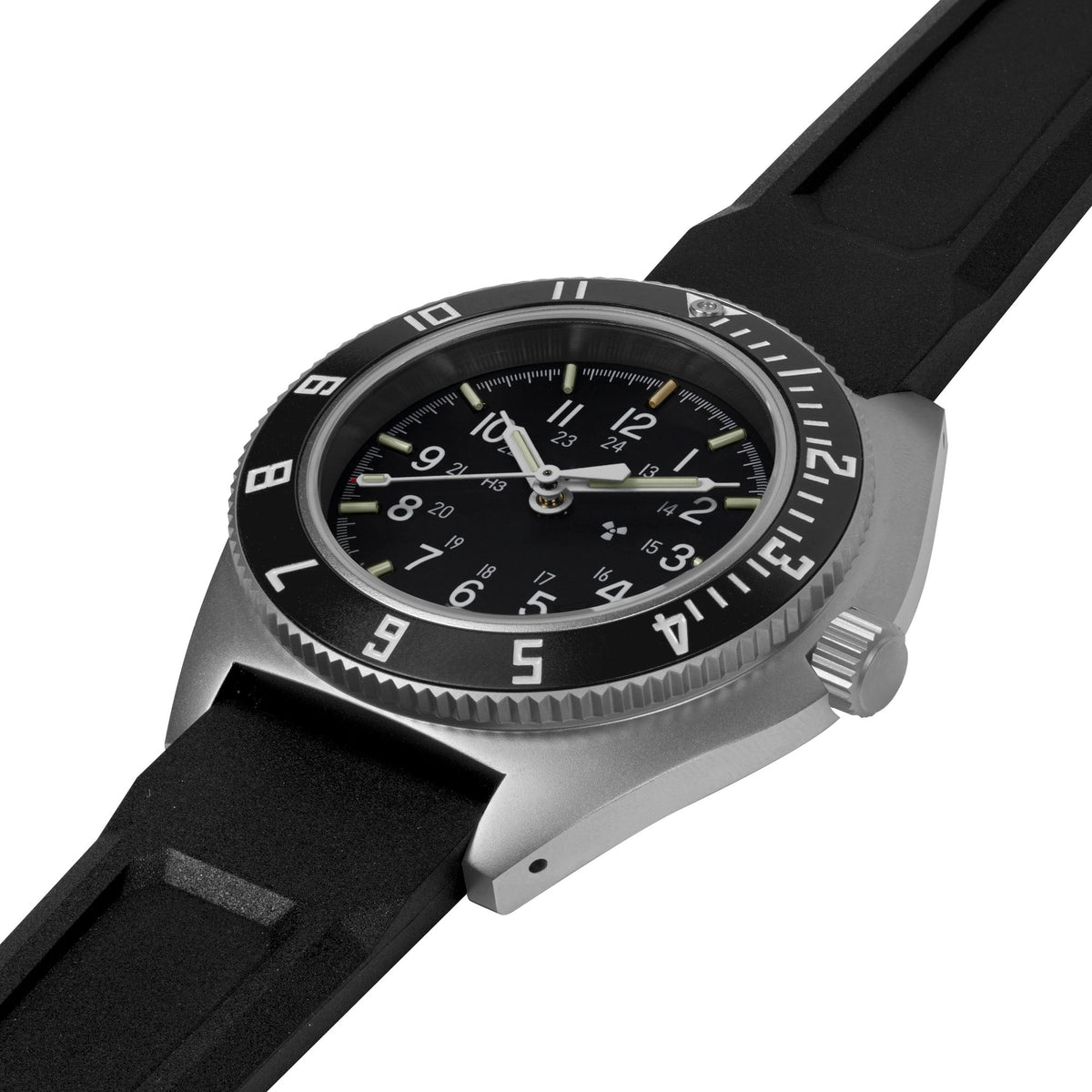 41mm Steel Navigator Automatic (SSNAV Auto) on 3-Piece Rubber Strap Kit